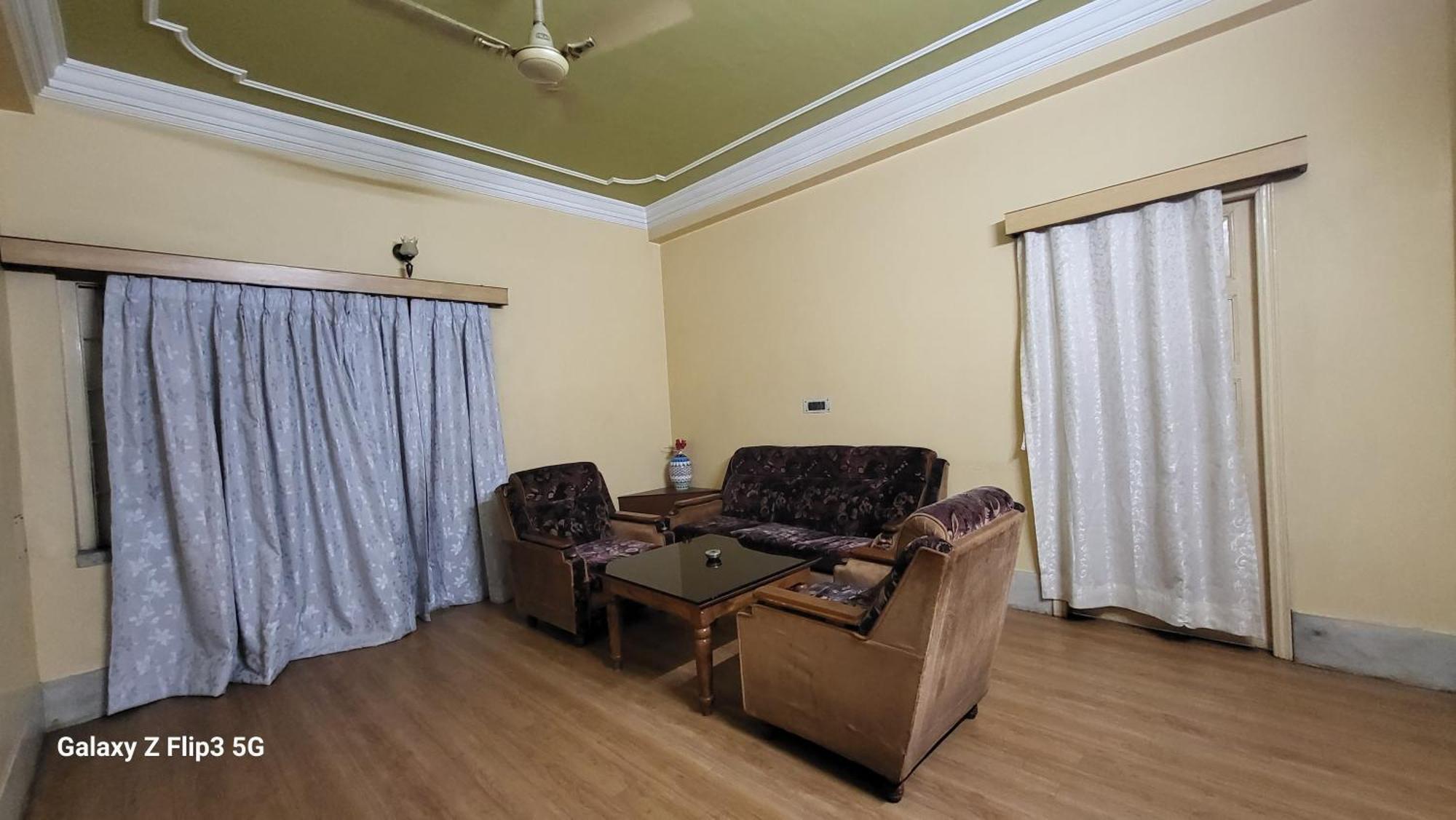 Hotel Sangam Baharampur Exteriér fotografie